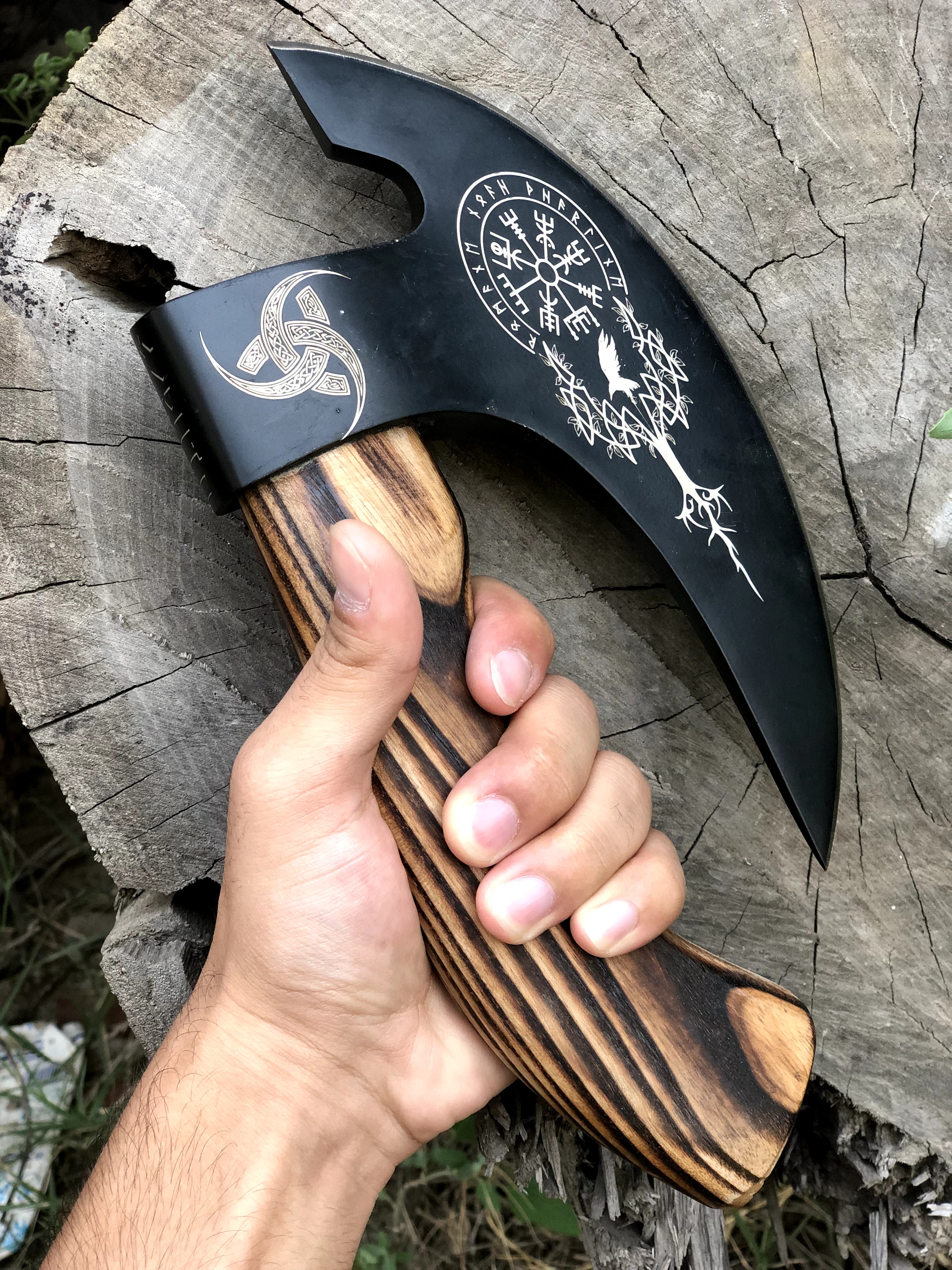 Handmade pizza axe
